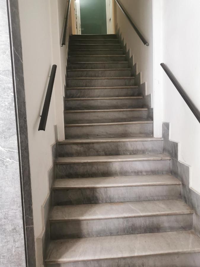 Apartmán Napoli Centro Chiaia Exteriér fotografie