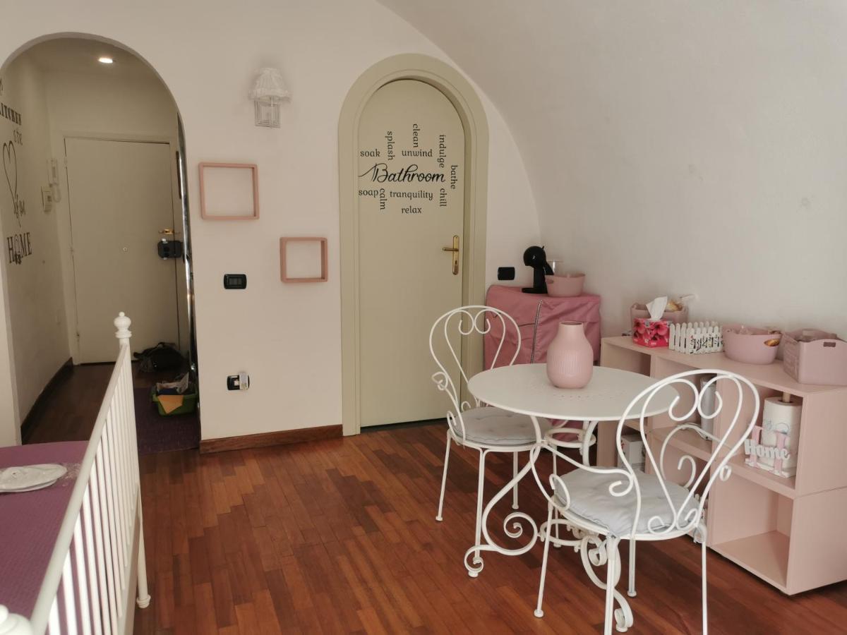 Apartmán Napoli Centro Chiaia Exteriér fotografie