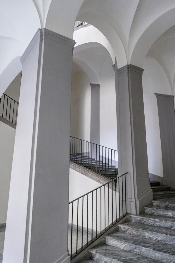 Apartmán Napoli Centro Chiaia Exteriér fotografie